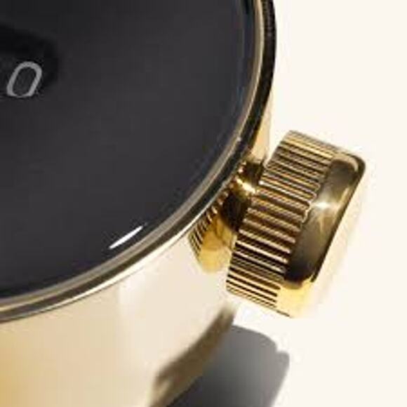 Nanu Brass Vintage Nudge Counter - Picture 3 of 4